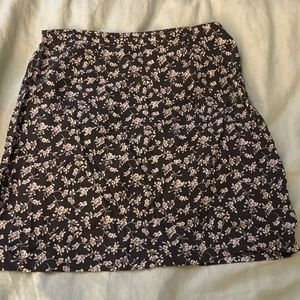 Floral Skirt - side buttons